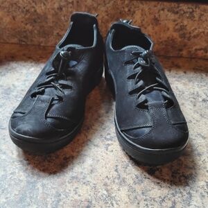 Men's Casual Black Lace-Up Comfort Shoes
